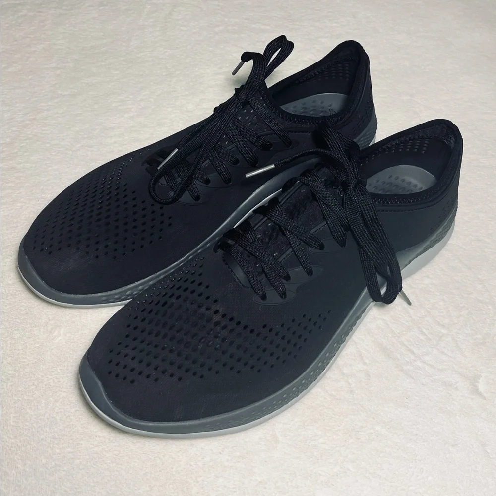 Crocs Literide Pacer Lace Up Black Womens shoes Sz 9
